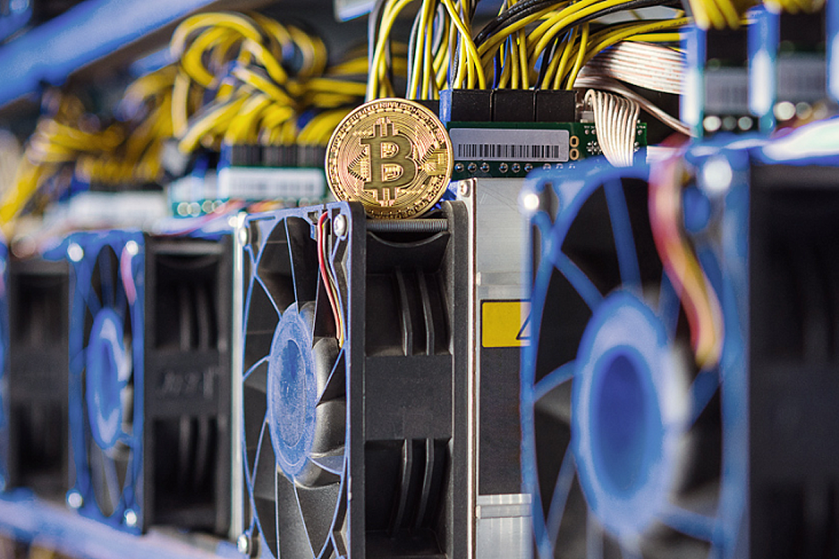 Доходы майнеров биткоина от комиссий сократились: что это значит?